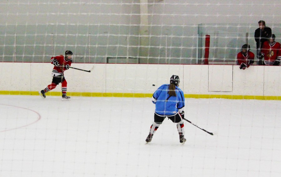 Coginchaug Hockey Hits the Ice